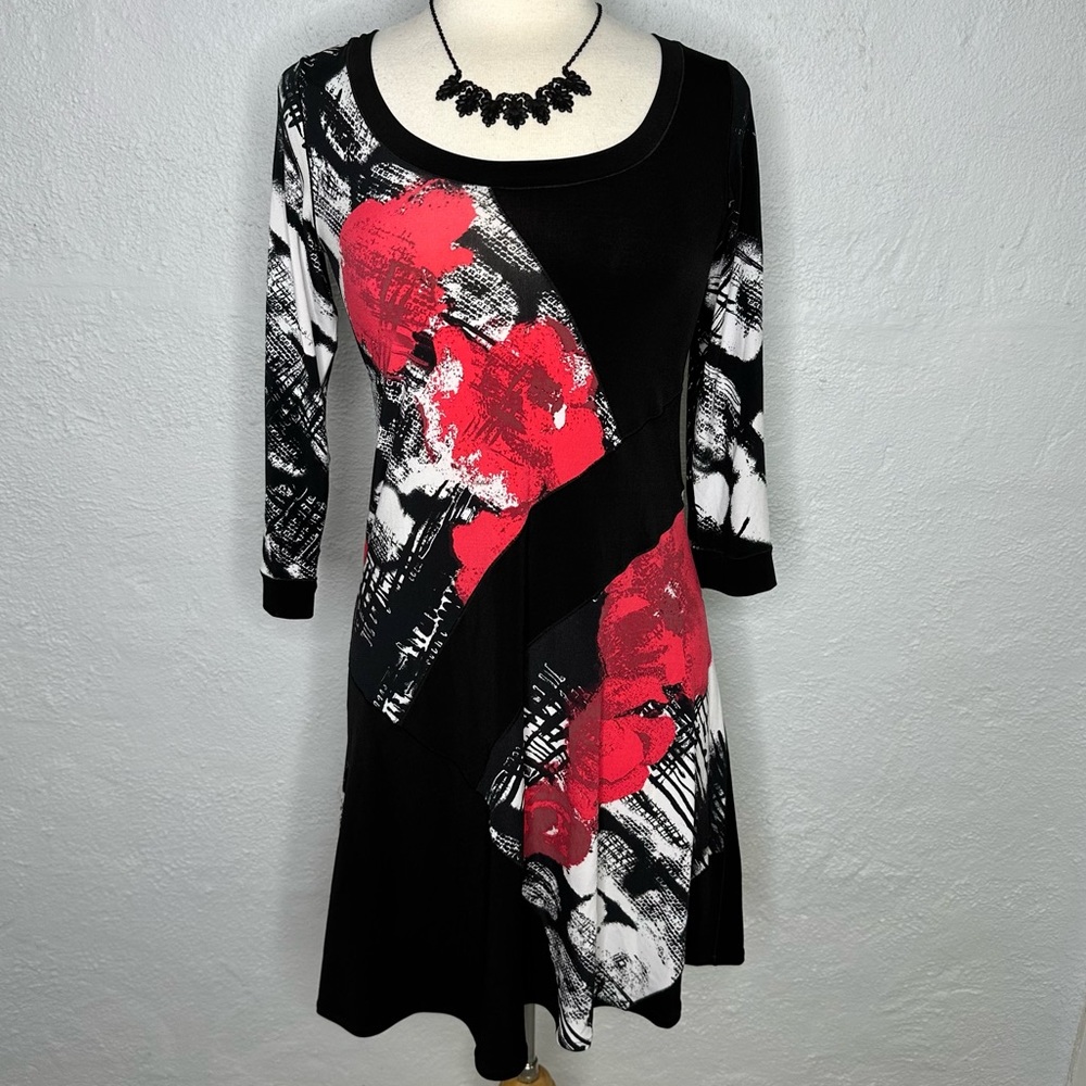 Eva Varro Art-to-wear dress Black Red floral graphic design Small